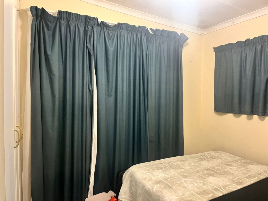 To Let 1 Bedroom Property for Rent in Fernglen Eastern Cape